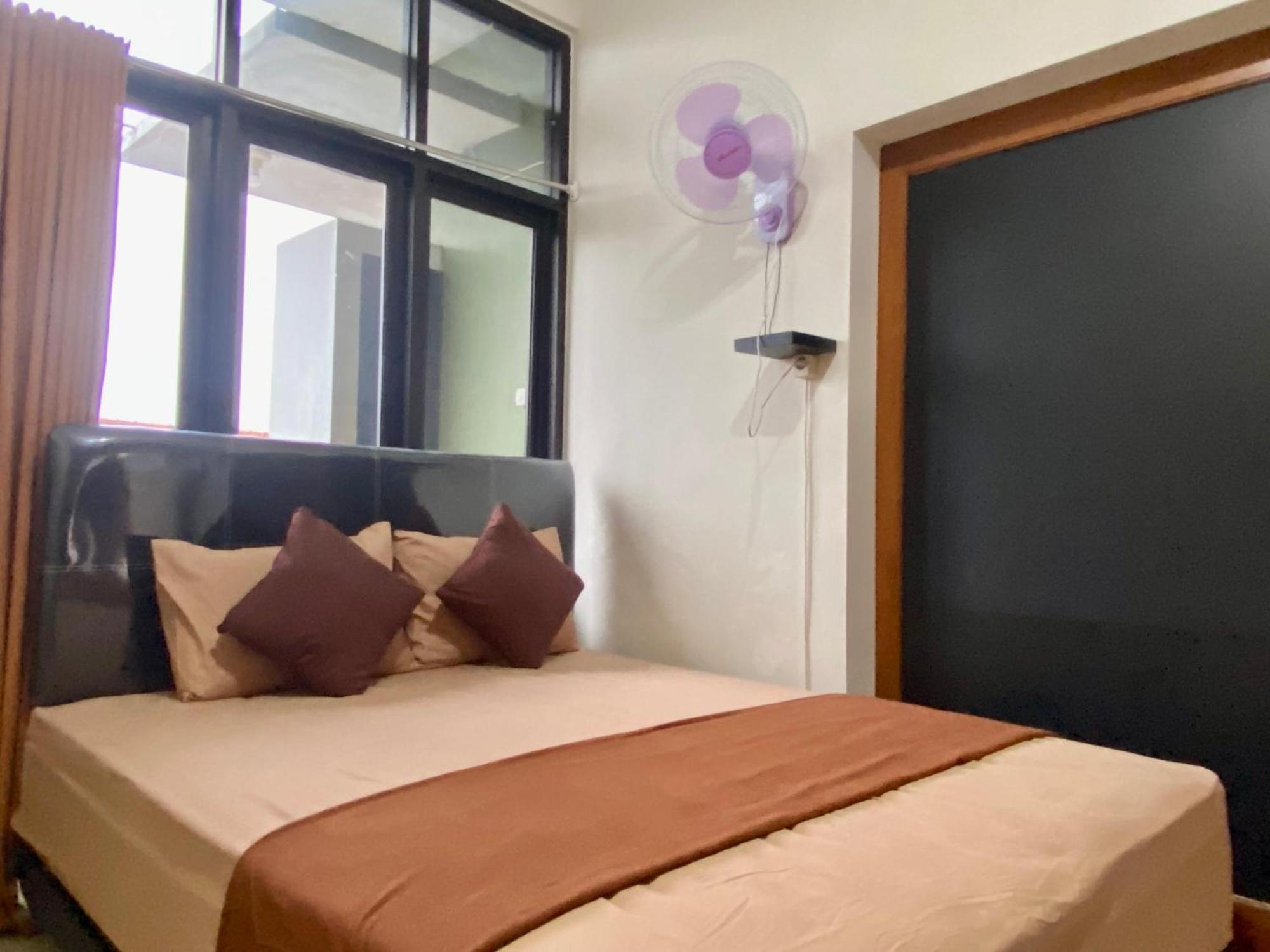 Zzz Hostel Malang Luaran gambar